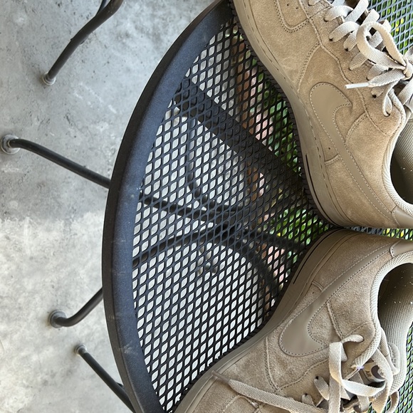 USED SUEDE BEIGE NIKE AIR FORCE ONES #82, - Picture 4 of 6